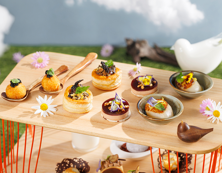 The Nordic Craft x Heritage Birdcages Artisanal Afternoon Tea at FINDS designed by Dylan Kwok