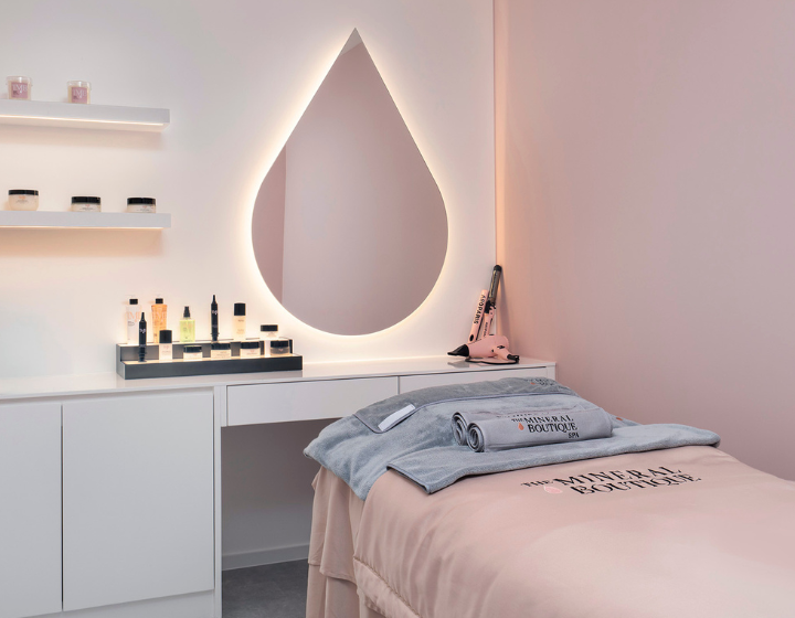 The Mineral Boutique Spa offers premium facial and red light therapy in Tsim Sha Tsui and Causeway Bay
