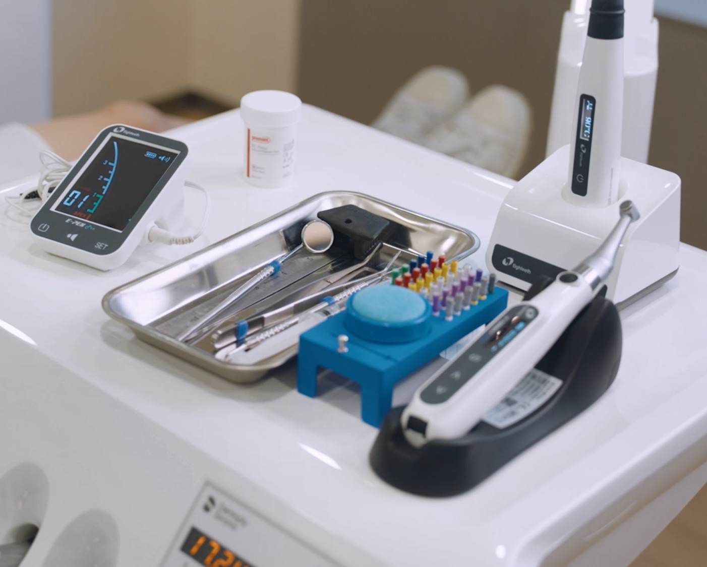 nixon dental table with dentist tools
